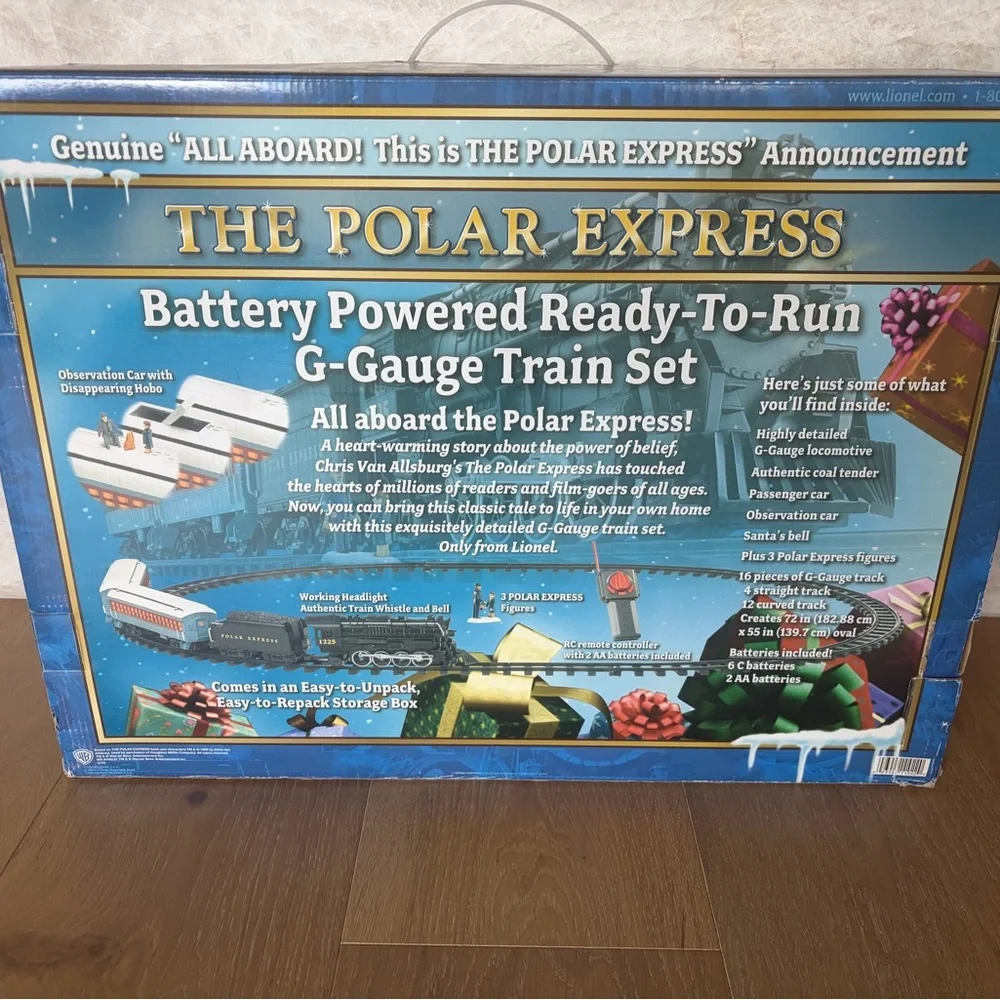 Lionel Polar Express G-Gauge Train Set, Like New with box